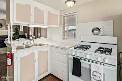 10401 N Cave Creek Road #159, Phoenix, AZ 85020 - Photo 15