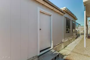 10401 N Cave Creek Rd, Phoenix, AZ 85020 - Photo 31