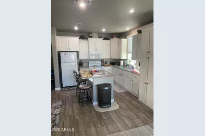 650 N Hawes Road, Mesa, AZ 85207 - Photo 7