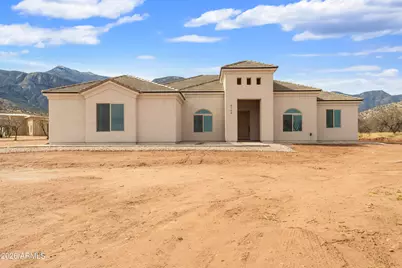 5754 S Stephanie Place, Hereford, AZ 85615 - Photo 1