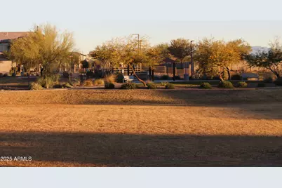 17837 W Country Club Terrace, Surprise, AZ 85387 - Photo 37