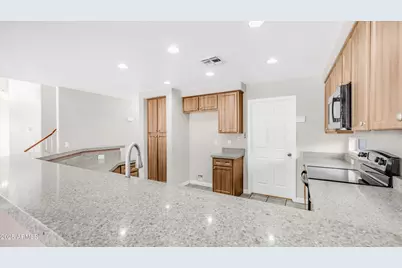 1072 W Windhaven Avenue, Gilbert, AZ 85233 - Photo 21