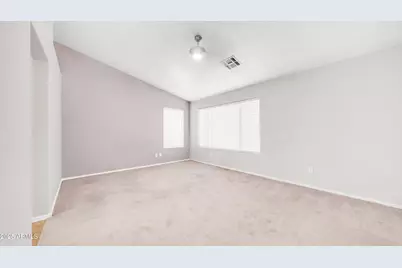 1072 W Windhaven Avenue, Gilbert, AZ 85233 - Photo 17