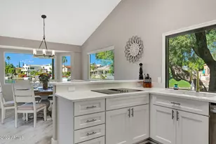 10559 N 104th Pl, Scottsdale, AZ 85258 - Photo 9