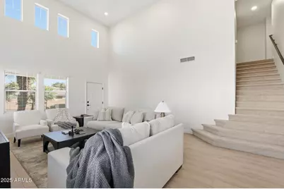 1910 S Portland Avenue, Gilbert, AZ 85295 - Photo 5