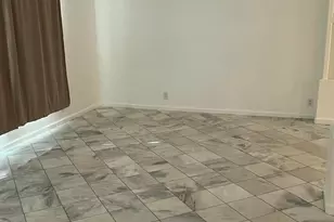 15761 N 77th Ave, Peoria, AZ 85382 - Photo 3