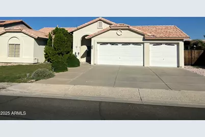 15761 N 77th Avenue, Peoria, AZ 85382 - Photo 1