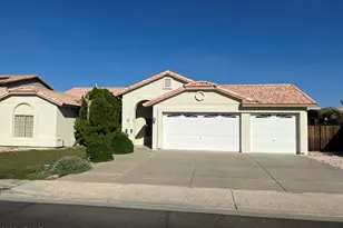 15761 N 77th Ave, Peoria, AZ 85382 - Photo 1