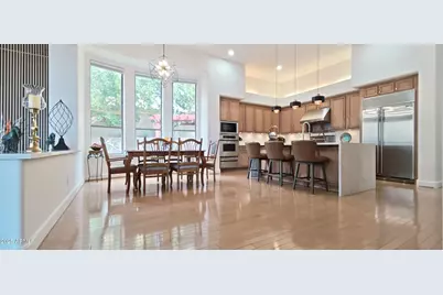 136 E Desert Wind Drive, Phoenix, AZ 85048 - Photo 17