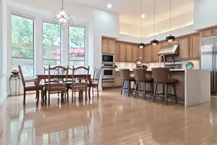 136 E Desert Wind Dr, Phoenix, AZ 85048 - Photo 17