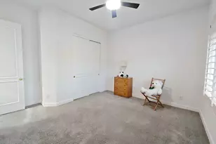 136 E Desert Wind Dr, Phoenix, AZ 85048 - Photo 45