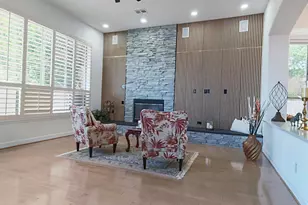 136 E Desert Wind Dr, Phoenix, AZ 85048 - Photo 23