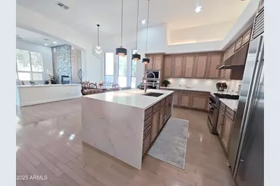 136 E Desert Wind Drive, Phoenix, AZ 85048 - Photo 13