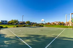 2548 S Betty St, Gilbert, AZ 85295 - Photo 33