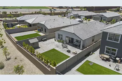 16617 W Desert Mirage Drive, Surprise, AZ 85388 - Photo 21