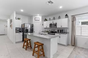 16617 W Desert Mirage Dr, Surprise, AZ 85388 - Photo 5