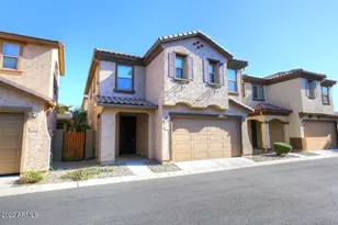 4717 E Betty Elyse Ln, Phoenix, AZ 85032 - Photo 1