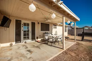 7137 W Mercer Ln, Peoria, AZ 85345 - Photo 23