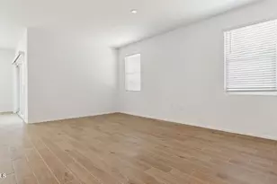 25539 N 183rd Dr, Wittmann, AZ 85361 - Photo 17