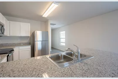 944 W Starview Avenue, Coolidge, AZ 85128 - Photo 9