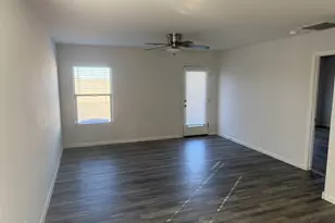 1098 S 11th St, Coolidge, AZ 85128 - Photo 9