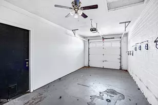 6829 E Almeria Rd, Scottsdale, AZ 85257 - Photo 27