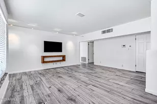 6829 E Almeria Rd, Scottsdale, AZ 85257 - Photo 5