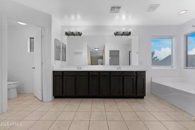 43317 W Wallner Drive, Maricopa, AZ 85138 - Photo 33