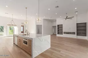 8713 N 80th Pl, Scottsdale, AZ 85258 - Photo 13