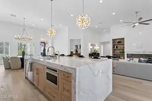 8713 N 80th Pl, Scottsdale, AZ 85258 - Photo 1