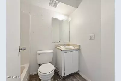 10820 N 16th Avenue #Apt 4, Phoenix, AZ 85029 - Photo 7