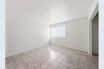 10820 N 16th Avenue #Apt 4, Phoenix, AZ 85029 - Photo 9