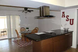 221 E Ellis Dr, Tempe, AZ 85282 - Photo 9