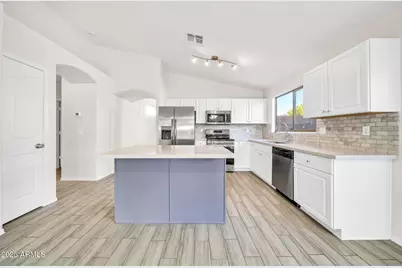 16343 N Oachs Drive, Surprise, AZ 85374 - Photo 13