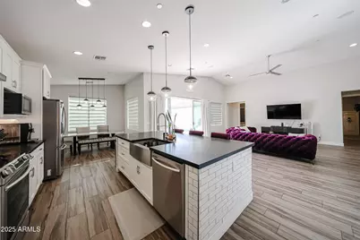 8503 E Amelia Avenue, Scottsdale, AZ 85251 - Photo 7