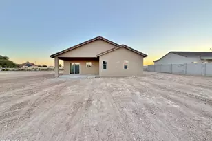 3910 N Mateo Dr, Eloy, AZ 85131 - Photo 9