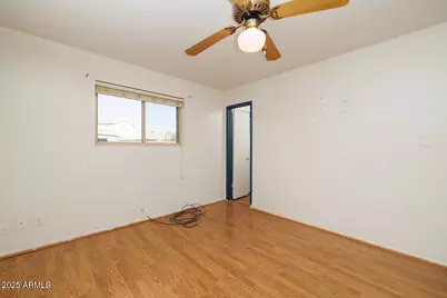 3714 W Echo Lane, Phoenix, AZ 85051 - Photo 15