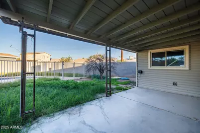 3714 W Echo Lane, Phoenix, AZ 85051 - Photo 21