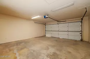 3714 W Echo Ln, Phoenix, AZ 85051 - Photo 19