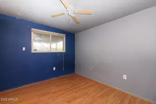 3714 W Echo Ln, Phoenix, AZ 85051 - Photo 17