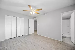 3445 E Earll Dr, Phoenix, AZ 85018 - Photo 11