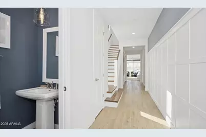 8038 W Royal Palm Road, Peoria, AZ 85345 - Photo 9