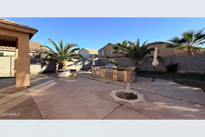 46159 W Amsterdam Road, Maricopa, AZ 85139 - Photo 11