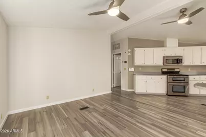 11275 N 99th Avenue #118, Peoria, AZ 85345 - Photo 9