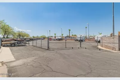 11275 N 99th Avenue #118, Peoria, AZ 85345 - Photo 31