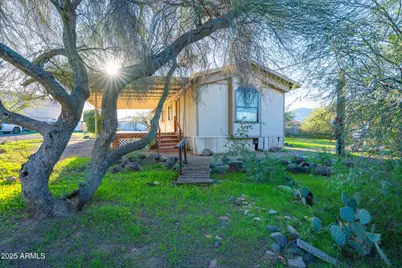 33300 S Jeanne Lane, Black Canyon City, AZ 85324 - Photo 5