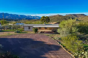 33300 S Jeanne Ln, Black Canyon City, AZ 85324 - Photo 1