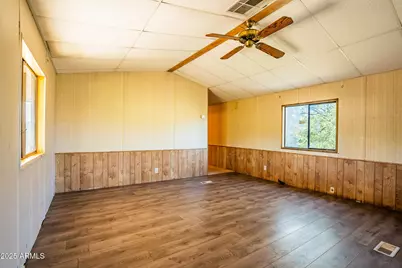 33300 S Jeanne Lane, Black Canyon City, AZ 85324 - Photo 19