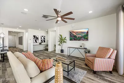 15619 N 109th Avenue, Sun City, AZ 85351 - Photo 13