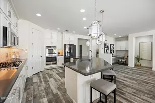 15619 N 109th Ave, Sun City, AZ 85351 - Photo 7